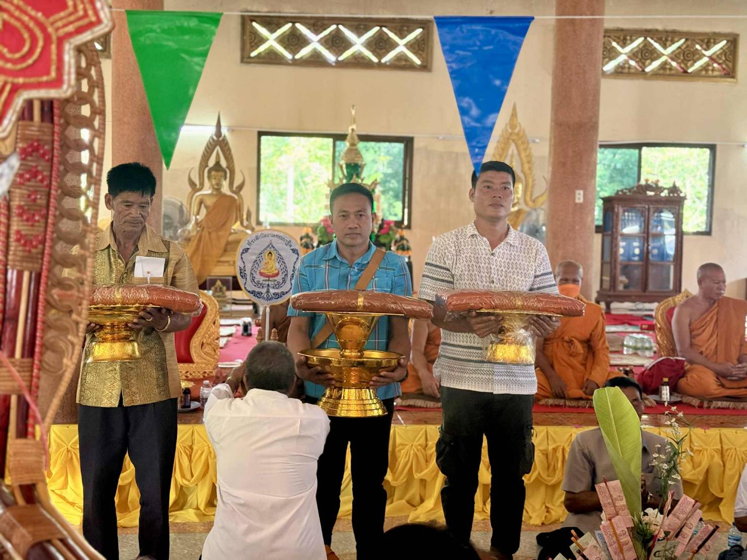 ผู้นำชุมชน บ้านศาลาดิน จัดกิจกรรมขับเคลื่อน โครงการ “วัด ประชา รัฐ สร้างสุข”